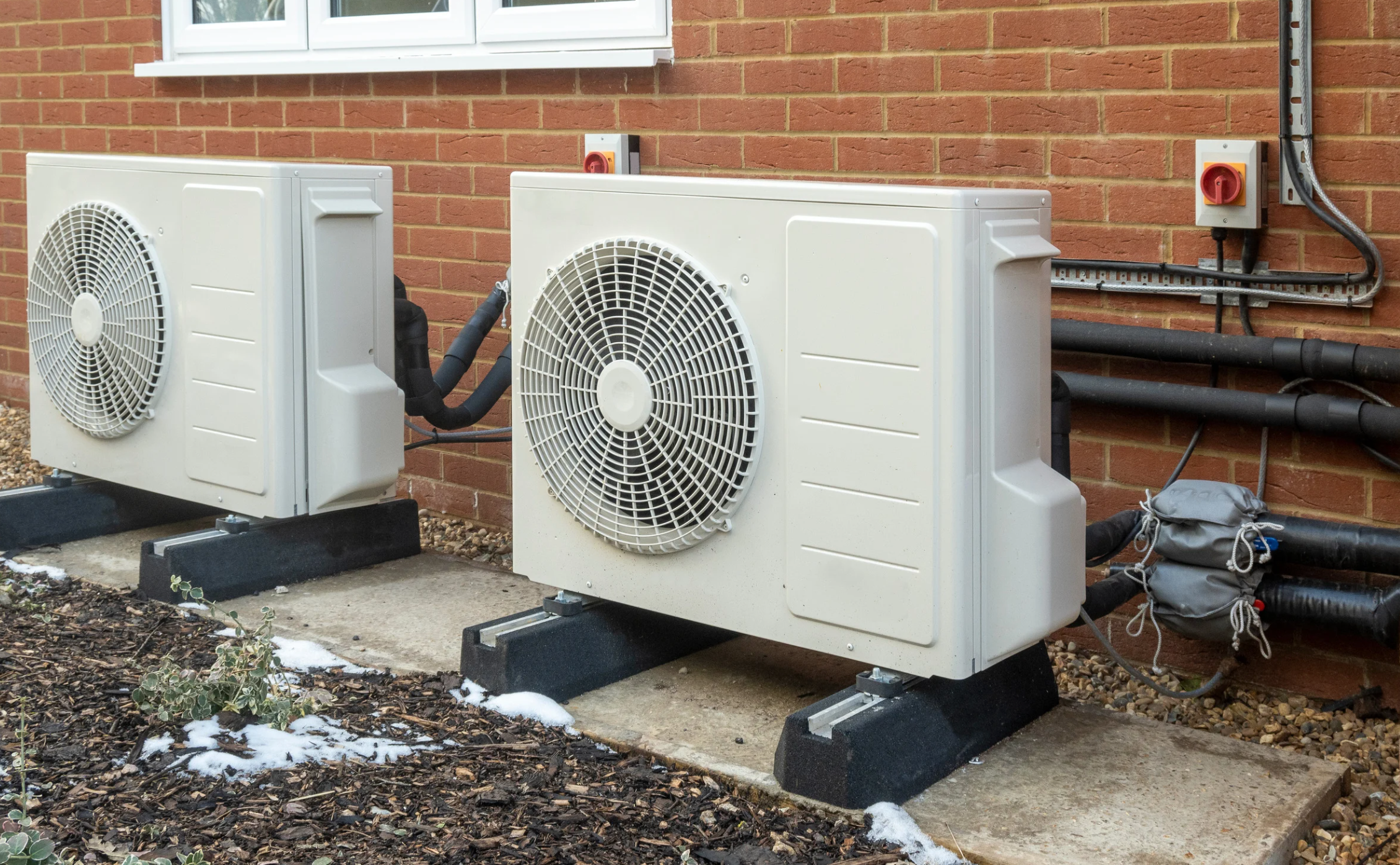 Advantages of Combining Heat Pumps with Radiant Heating
